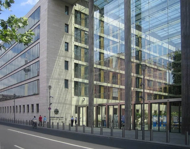 Eingang des Auswärtigen Amts in Berlin